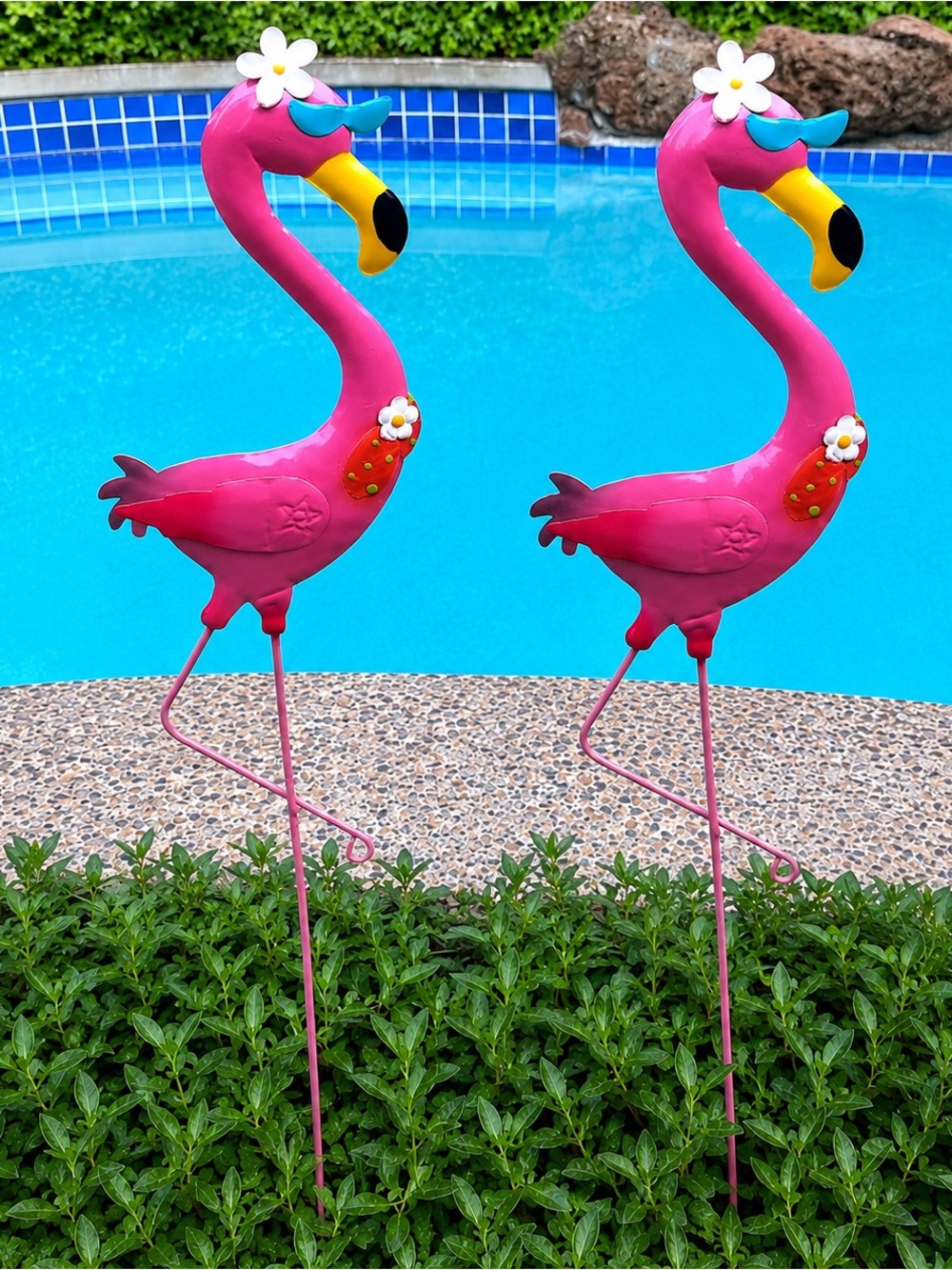 Pink Flamingo Yard Stakes Set of 2